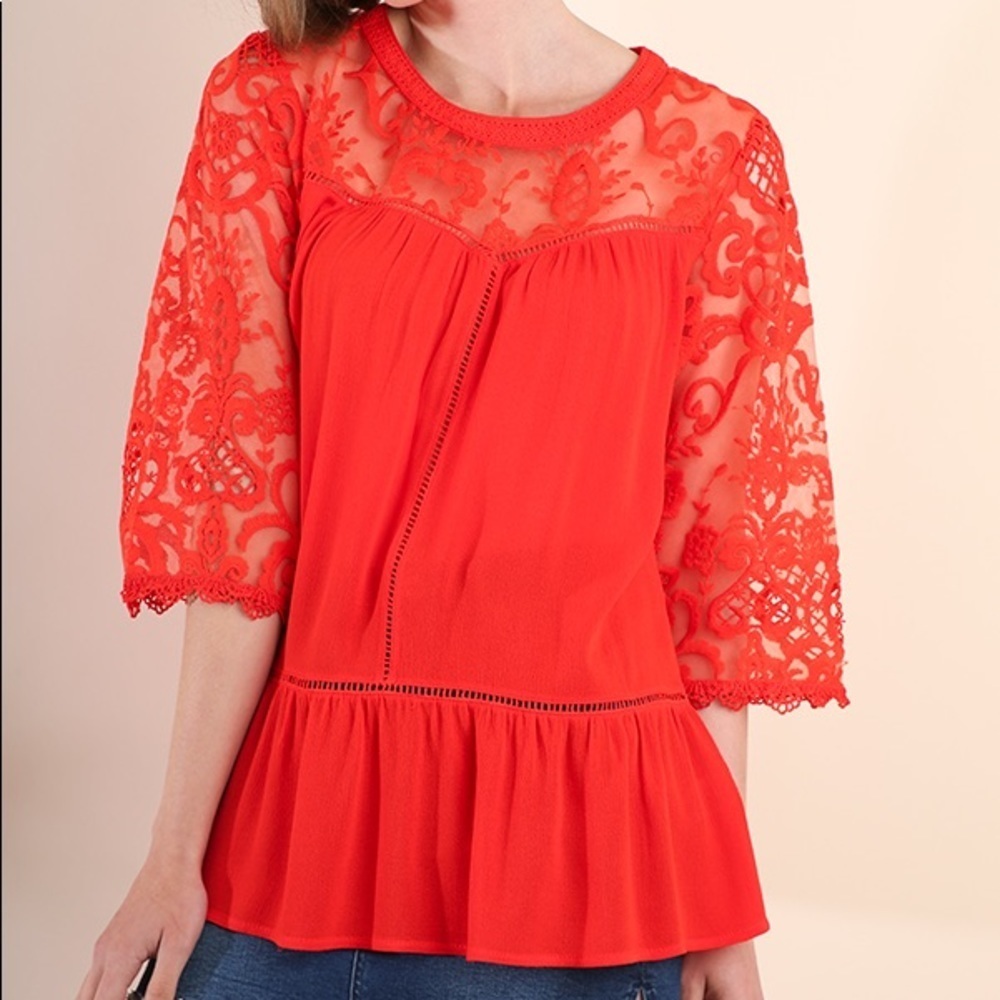 NEW UMGEE Lace Crochet Ruffle Hem Bell Sleeve Top Size L